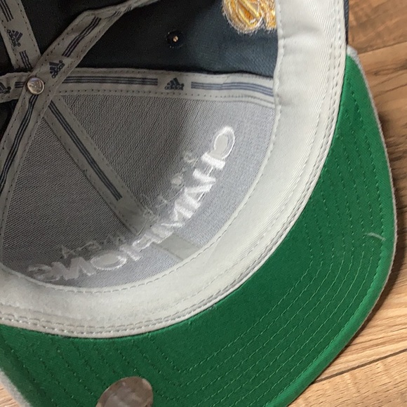 2012 Mimi Heat Offical SnapBack Hat Adidas Locker Room NBA Champions basketball - Picture 12 of 13